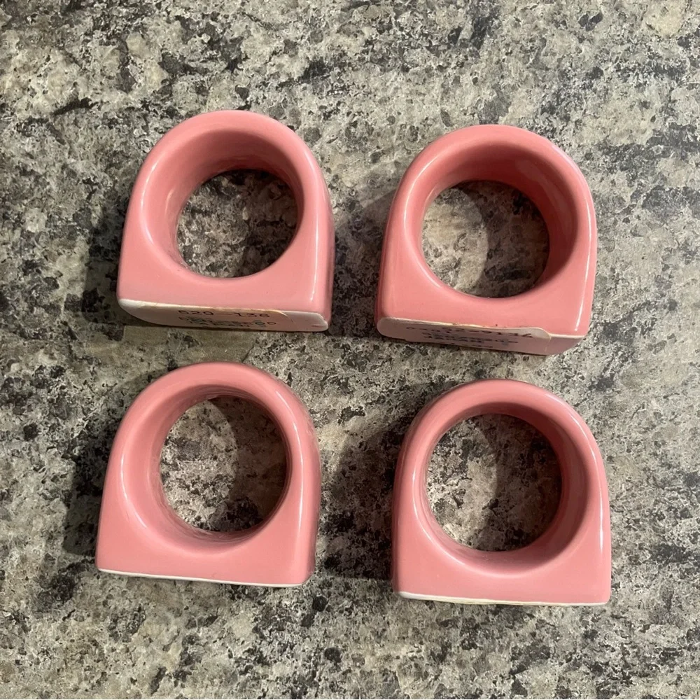 PIER 1 Standing Napkin Rings Holders Set of 4 Ceramic Round Japan 1980s